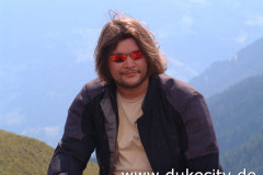 robo-20060721_164622_9074013435_o