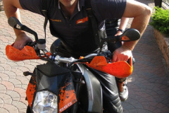 20090807_175140_ab_9083690688_o