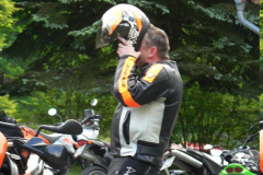 p1050789_9081296499_o