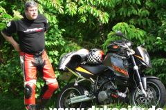 p1050811_9083516464_o