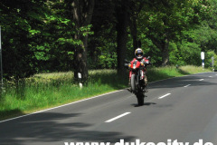 p1050827_9081294315_o