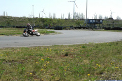 p1050118_9083501644_o