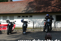 p1070013_9083655546_o