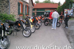 717_100-0008_img_8974412695_o_550x413
