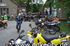 799_cimg0155_8975615154_o_550x413
